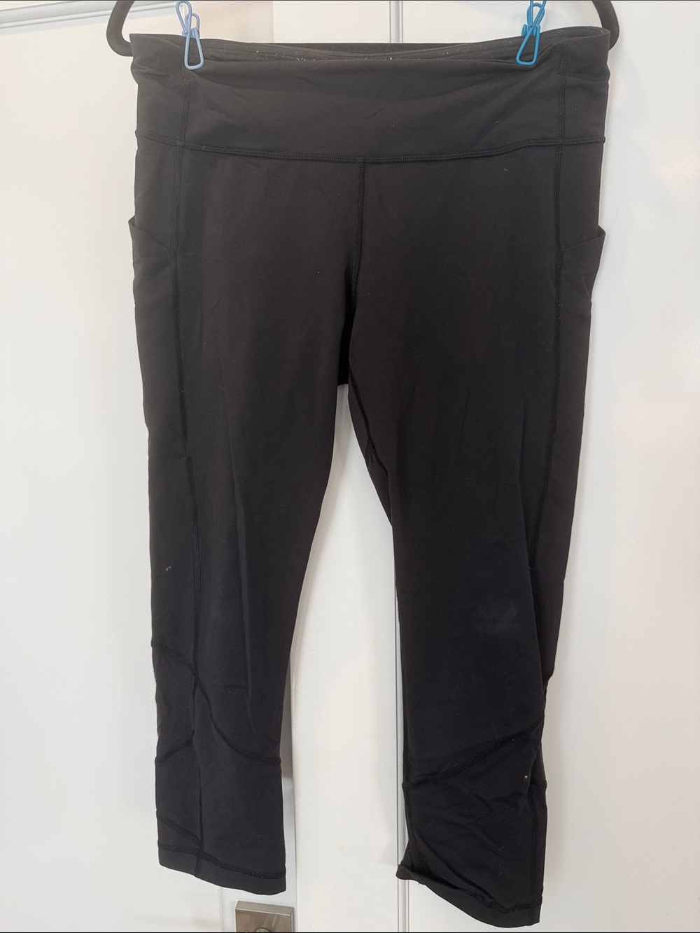 lululemon athletica Black Capri Leggings